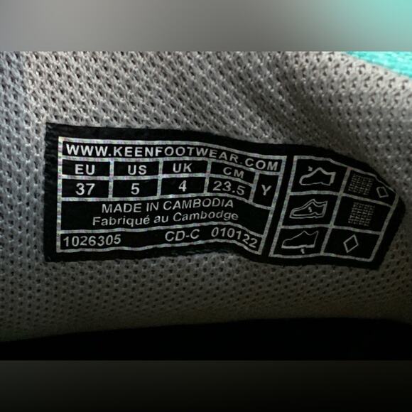 NWT Keen Women's 5 Chandler Drizzle Waterfall Turquoise Hiking Water Shoes - Picture 2 of 8